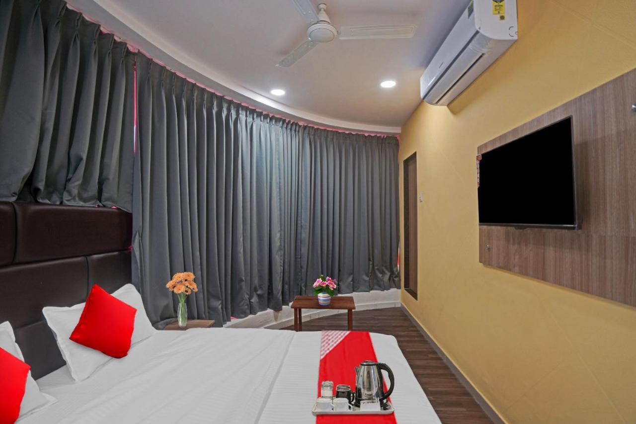 Hotel O Infinity Surat Ngoại thất bức ảnh