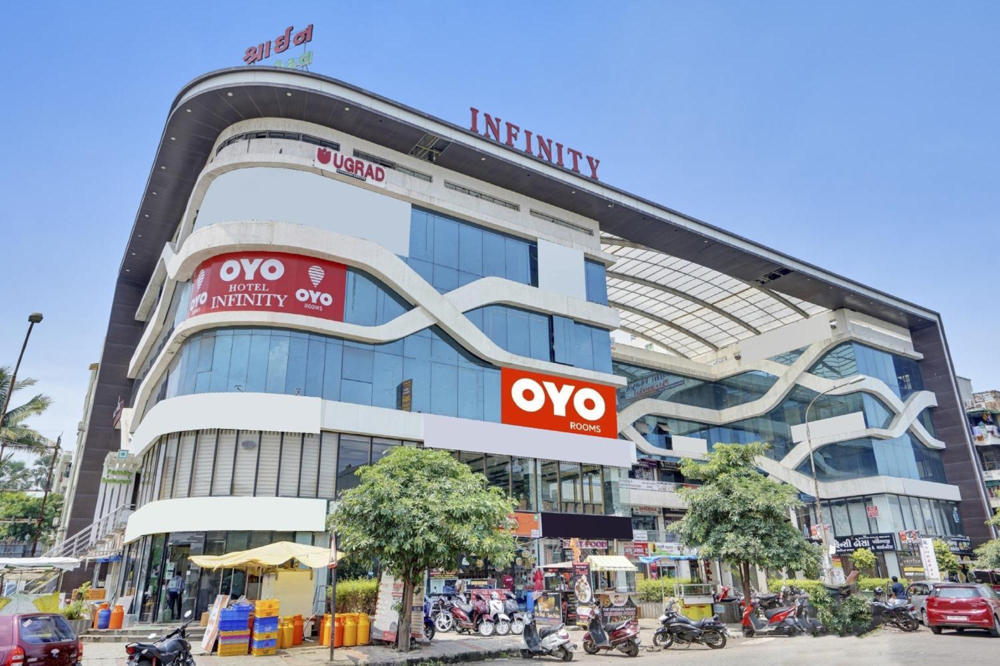 Hotel O Infinity Surat Ngoại thất bức ảnh
